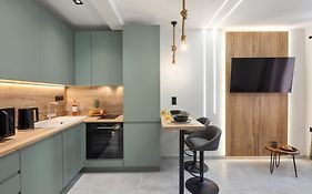 The Wellside Suite